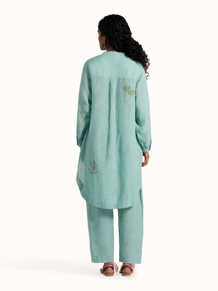 Back view of the Blue Linen Handloom Co-Ord Set