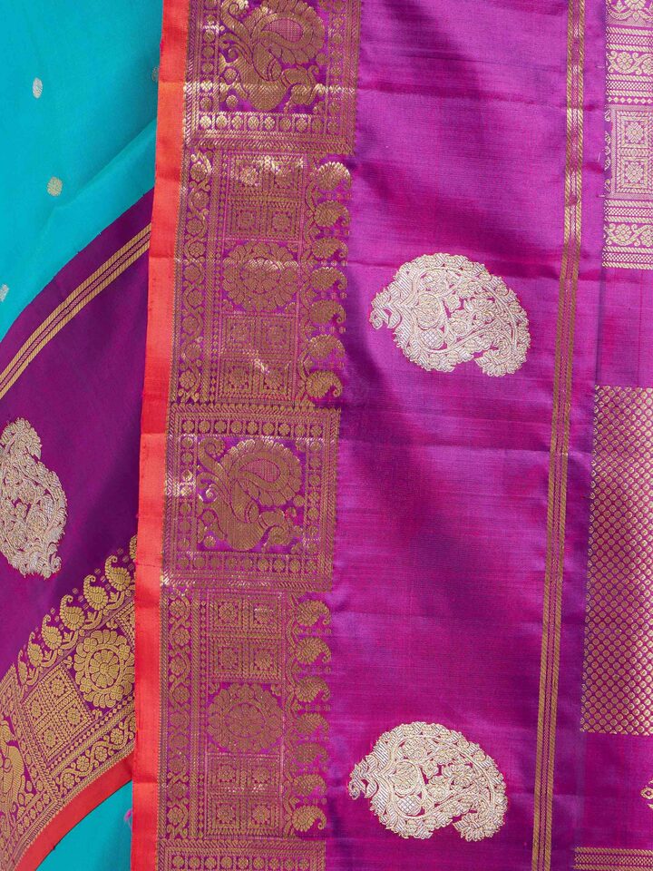 Draped detail view of the Turquoise Mulberry Silk Gadwal Handloom Zari Saree