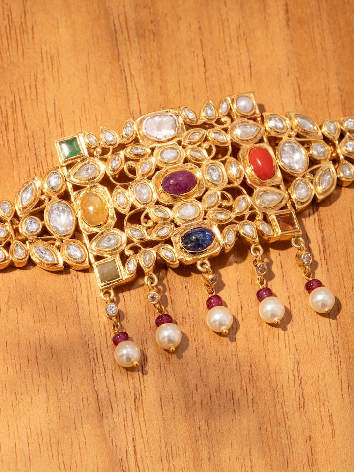 Detail shot of Navratna silver choker necklace
