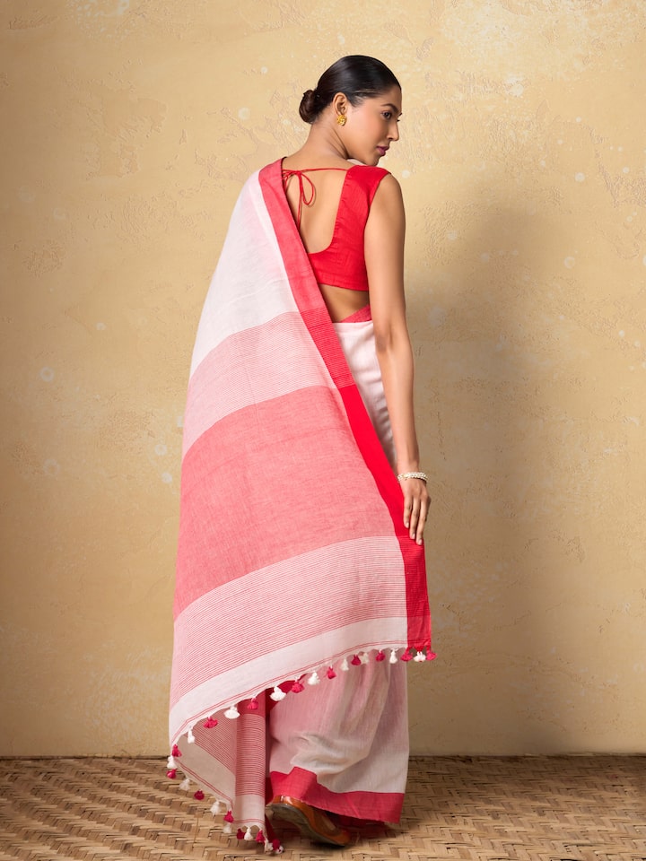 Alternate angle showcasing traditional Bengal weave pattern.