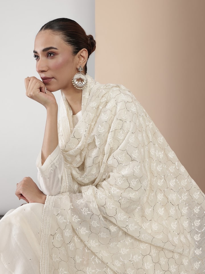 Side view of off-white cotton silk Mukaish embroidered dupatta with detailed pattern layout