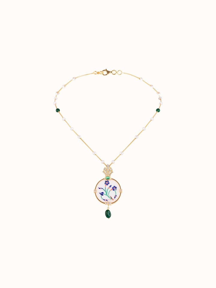 Parchinkari Silver Pendant & Chain