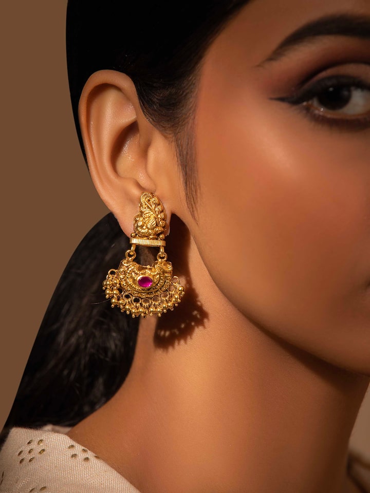 Close-up view of Nakash Silver Drop Earrings featuring detailed silverwork and elegant drop style.