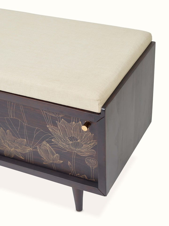 Detailed view of the Sheesham wood and brass Tarkashi bench, highlighting the ornate brass inlay design.