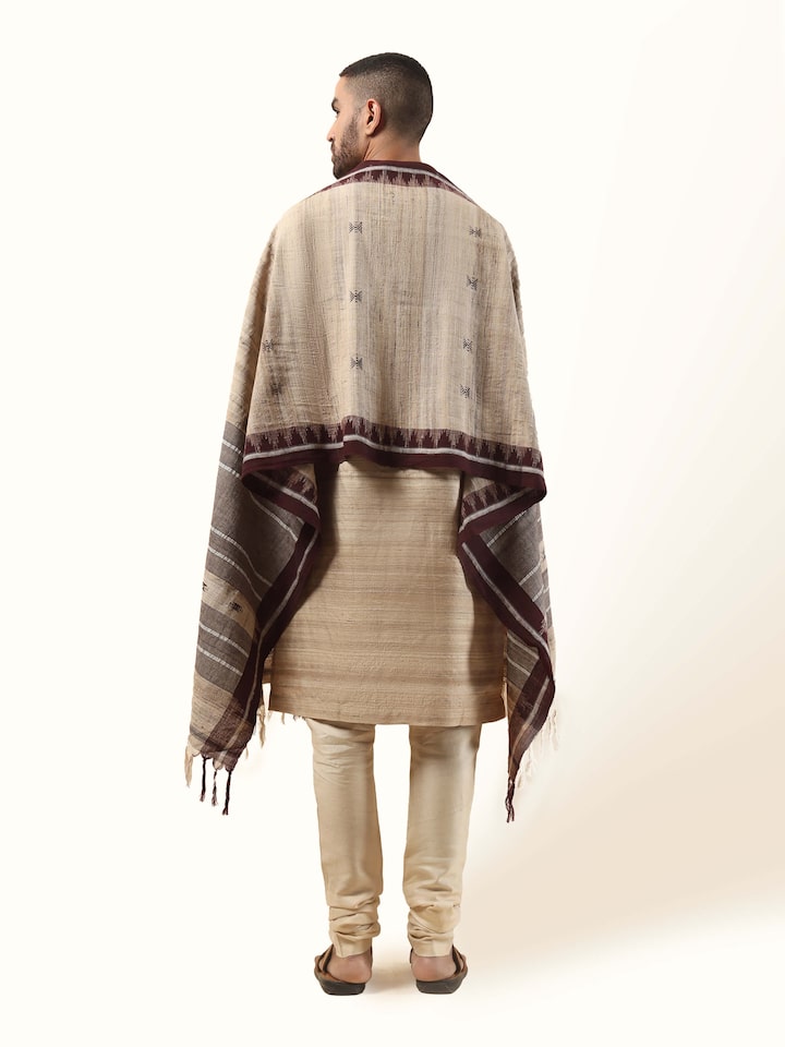 Back view showing intricate Kotpad design and finishing details.