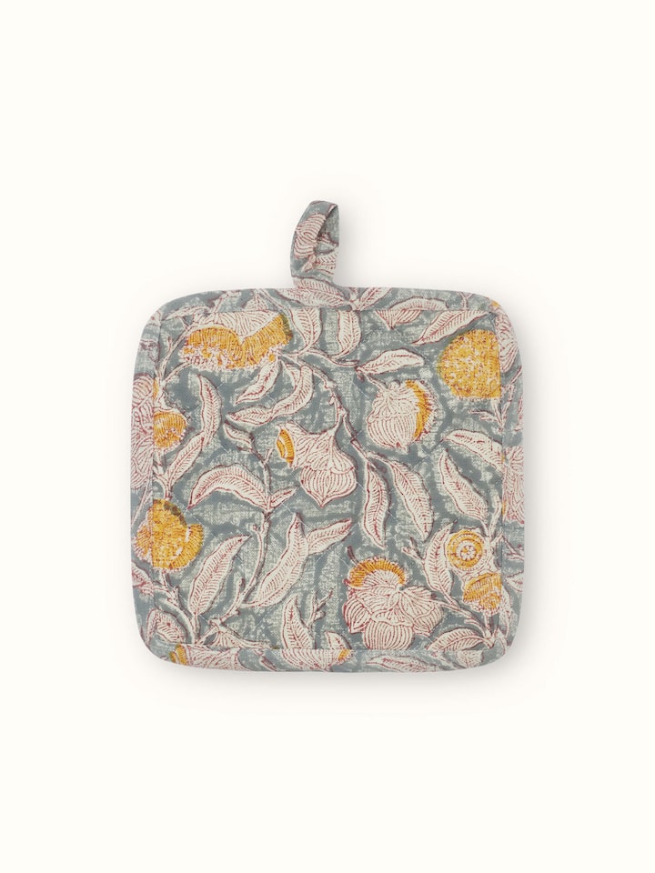 Full view of Samaha grey floral cotton Sanganeri block printed pot holder showcasing the grey floral pattern and block print design.