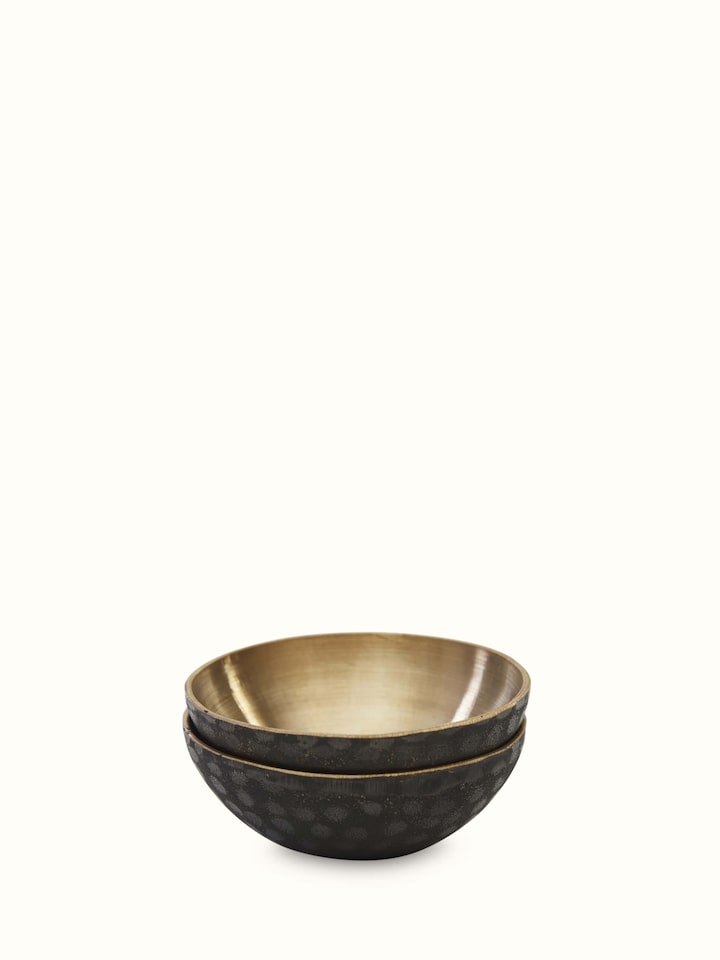 Top view of Glass-Finished Bell Metal Dinner Bowl, showcasing the bowl’s open design and smooth inner surface
