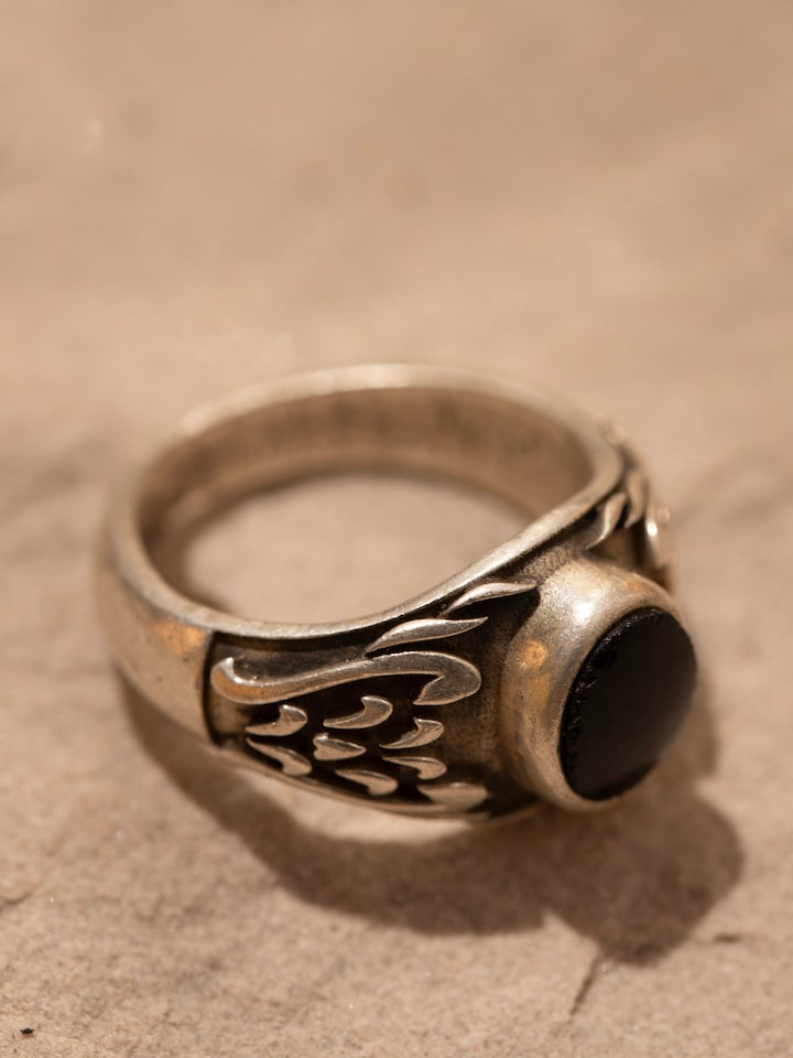 Detailed image of Chitai Silver Ring focusing on the intricate silver design and craftsmanship.
