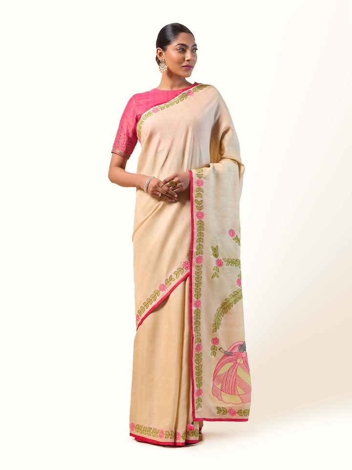 Front view of Tussar Silk Sujani Embroidered Saree showcasing intricate Sujani embroidery