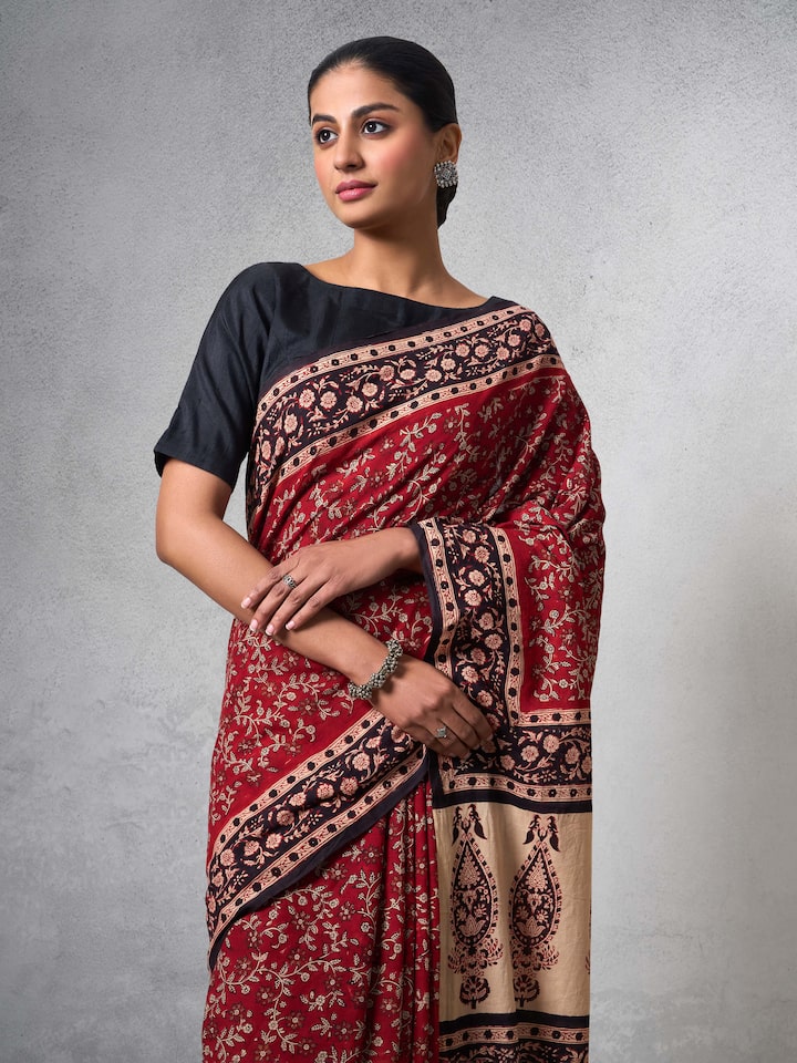 Back view of Cotton Natural Dyed Bagru Block Printed Saree with traditional Bagru prints
