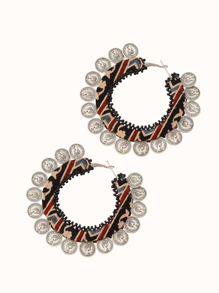 detail view of ajrakh hoop earrings pattern
