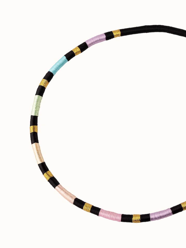 Angled view of Patwa Collar Necklace showcasing the elegant collar design and intricate details.