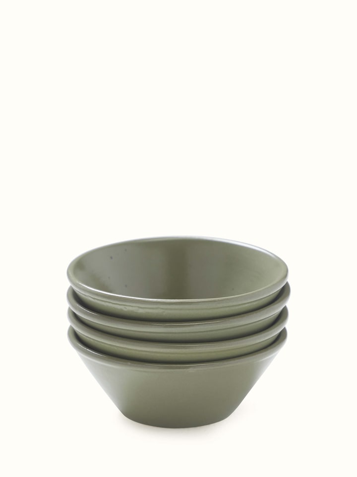 Front view of Khurja Pottery Ceramic Dinner Bowls Green (4 pcs) showcasing color and design