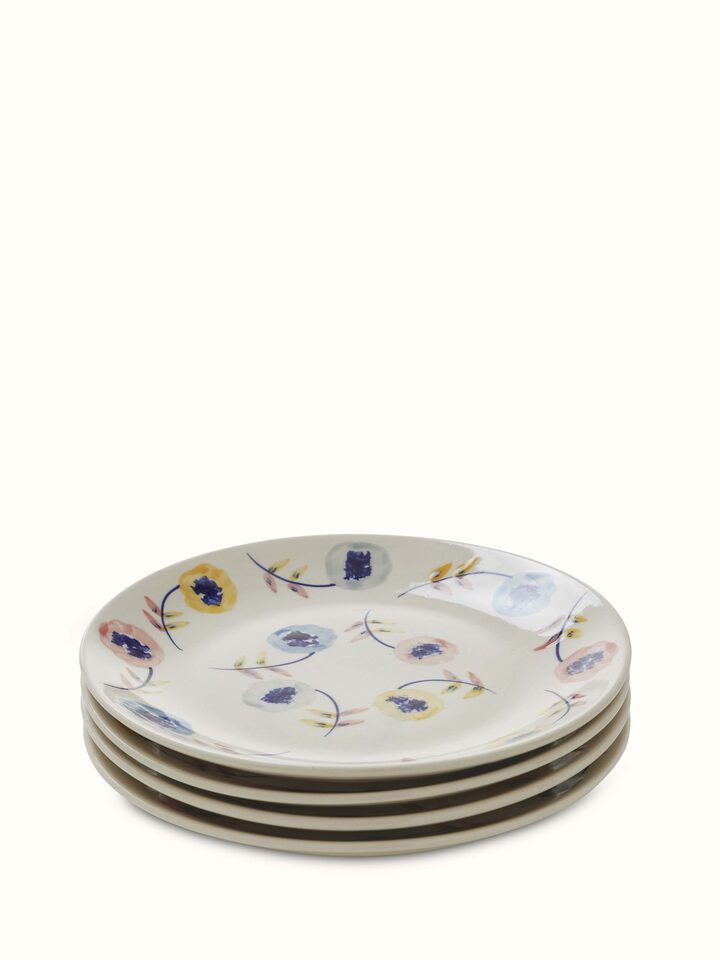Front view of Khurja pottery ceramic dinner plates (4 pcs) showcasing their vibrant patterns