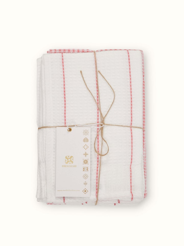 Detailed design of Arth pink waffle cotton dish towel (4 pcs)