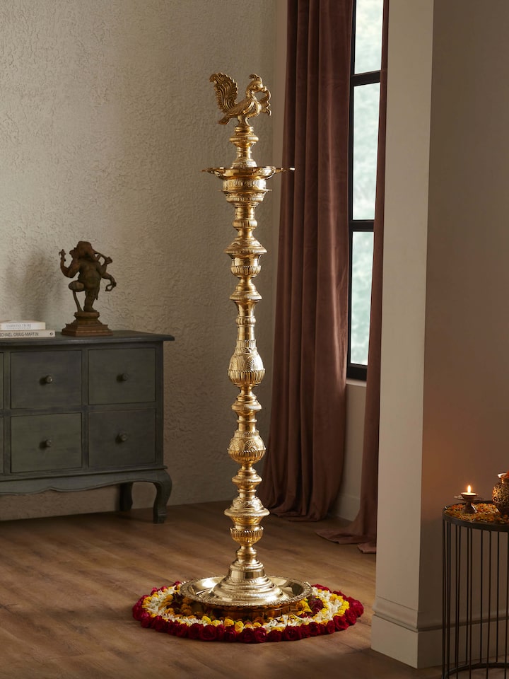 Traditional Brass Vilakku Stand Diya
