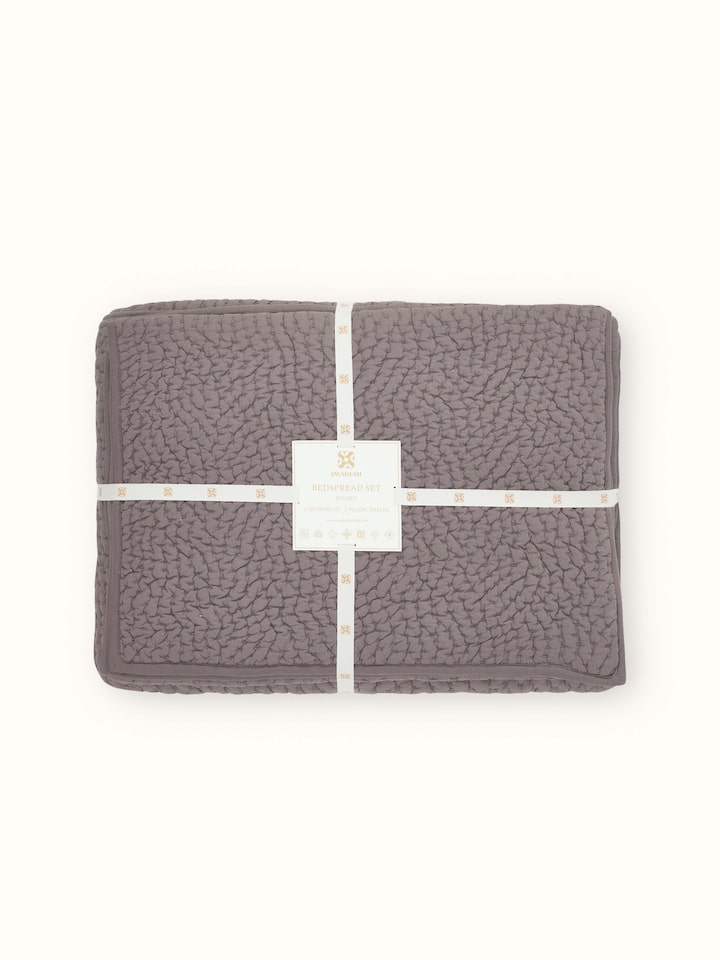 Detail shot of Nityam grey textured cotton razai double bedspread set (3 pcs) showing the embroidery pattern