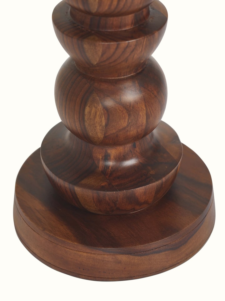 Detailed view of Wood & cotton fabric table lamp