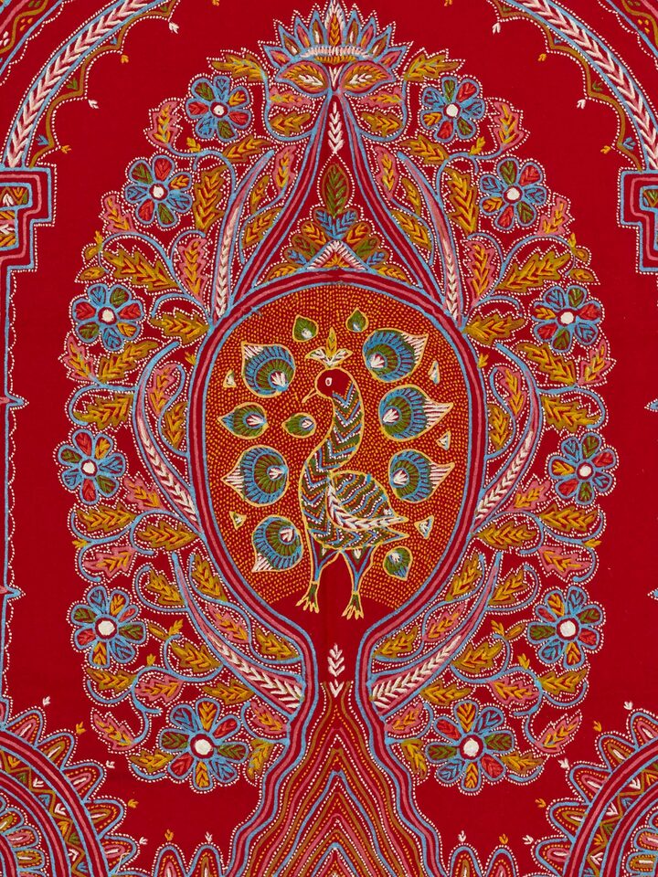 Detailed view of Rogan castor oil and pigment Janma painting, highlighting its unique patterns and craftsmanship.