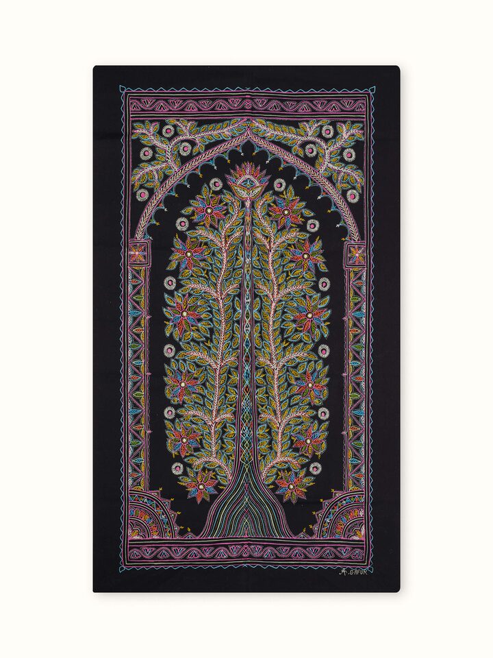 Front view of Rogan Castor Oil & Pigment Jivatva Painting showcasing the artwork.