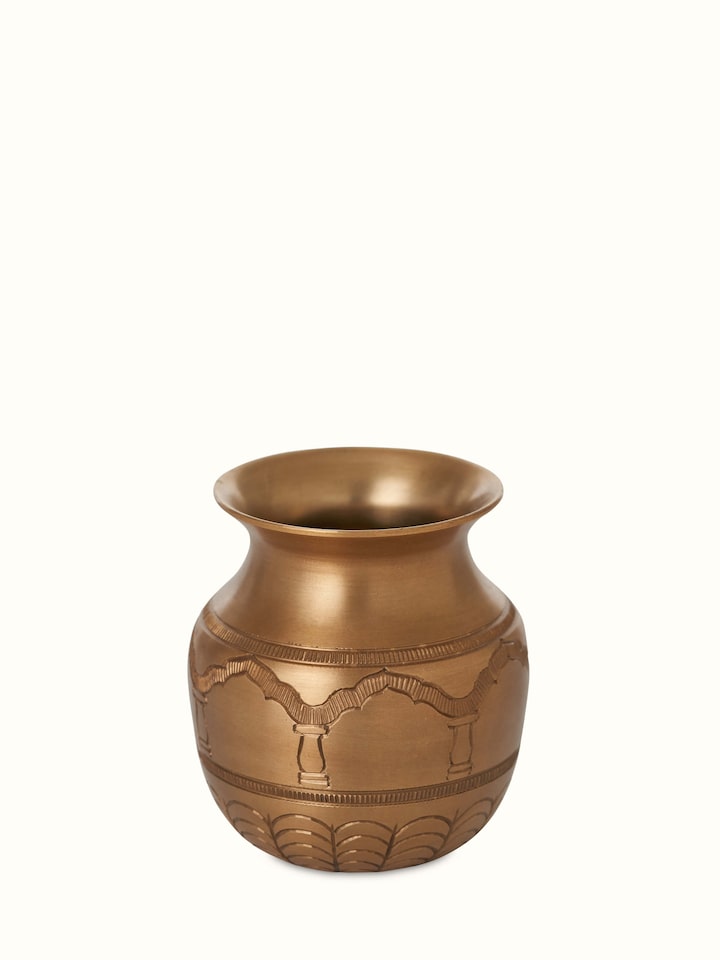 Front view of Polished Brass Pooja Thali Set with a focus on its shine and detailing