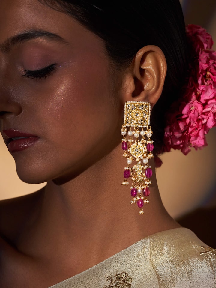 Thappa 22 Karat Gold Drop Earrings