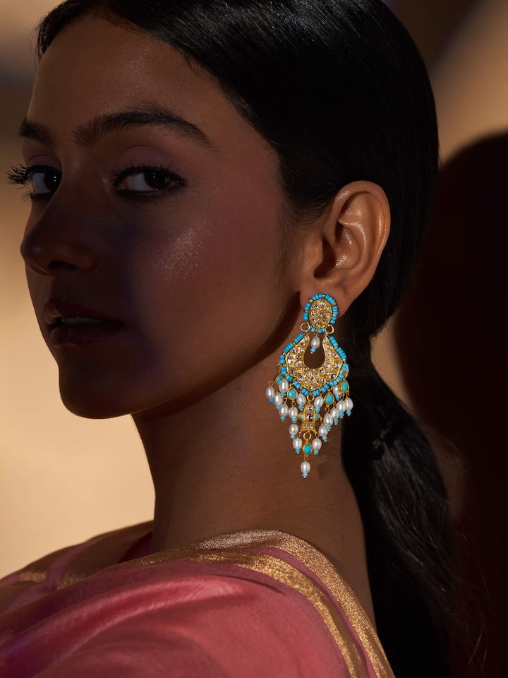 Thappa 22 Karat Gold Drop Earrings