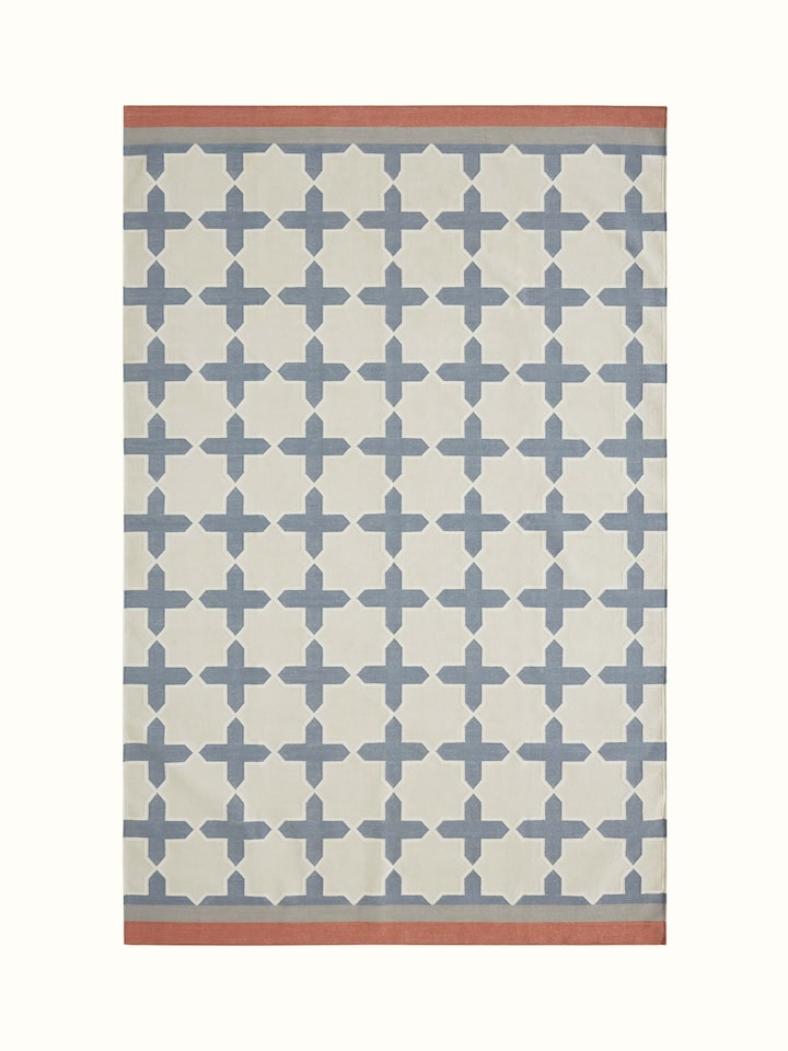 Modern geo jharokha grey blue lawan cotton panja dhurrie featuring a geometric design in grey and blue tones.