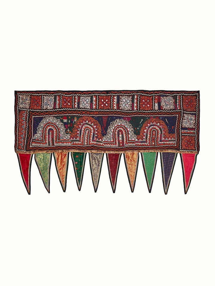 Front view of Kutch Embroidery Floral Toran, featuring vibrant colors and traditional embroidery details.