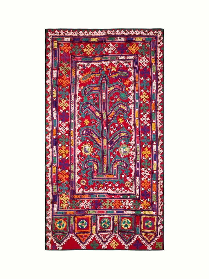 Front view of Kutch embroidery tree & birds wall hanging showcasing detailed craftsmanship