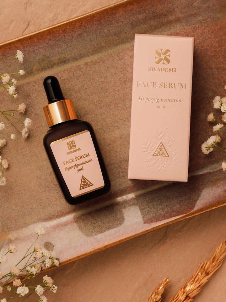 Styled detail view of Face Serum Hyperpigmentation shown in an alternate styled setting