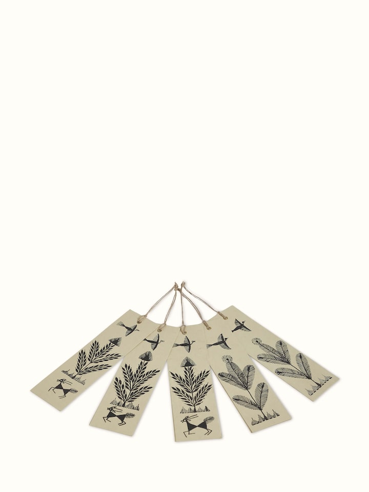 Angled view of Warli painted bookmarks in brown (2 pcs) emphasizing the hand-painted Warli motifs.