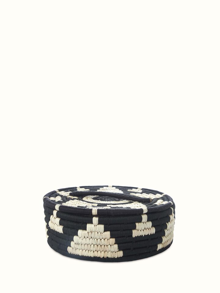 Front view of Kanshi basketry natural fibre bread basket, showcasing the traditional weaving style