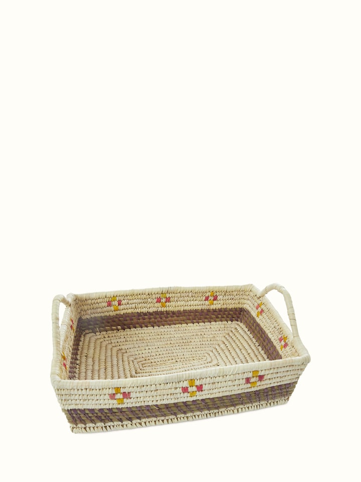 Detailed view of Kanshi basketry natural fibre serving tray showcasing texture and design.
