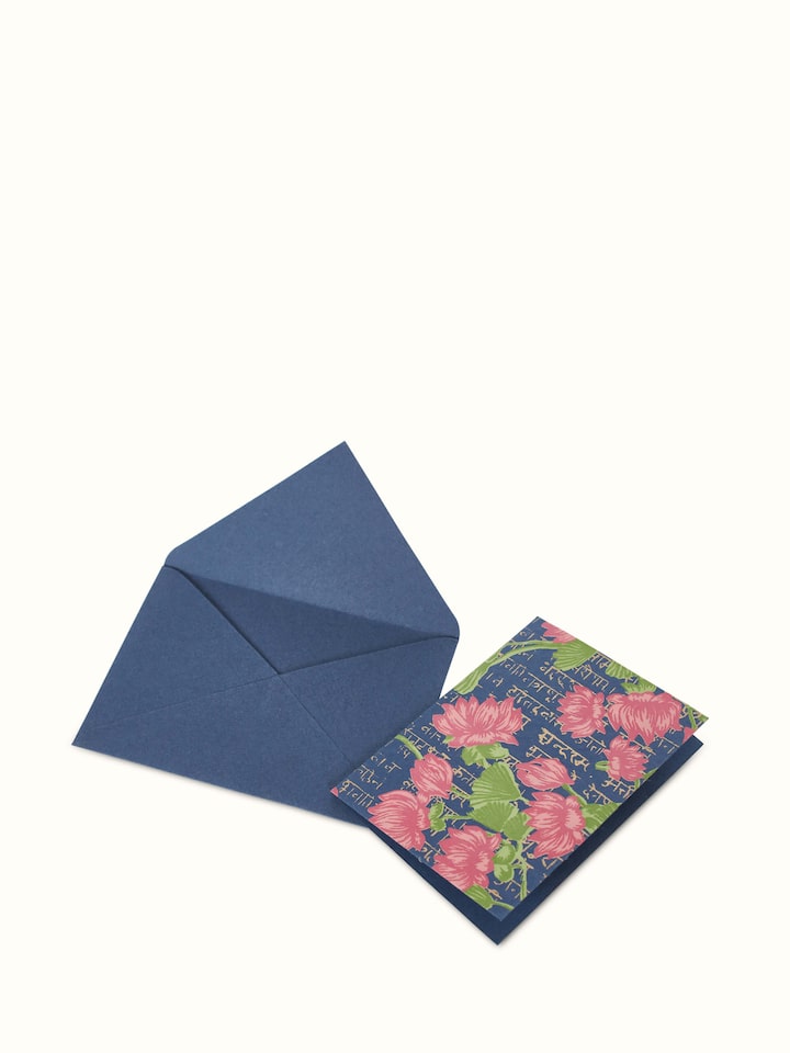 Angled view of handmade paper note cards with envelopes blue (6 pcs)
