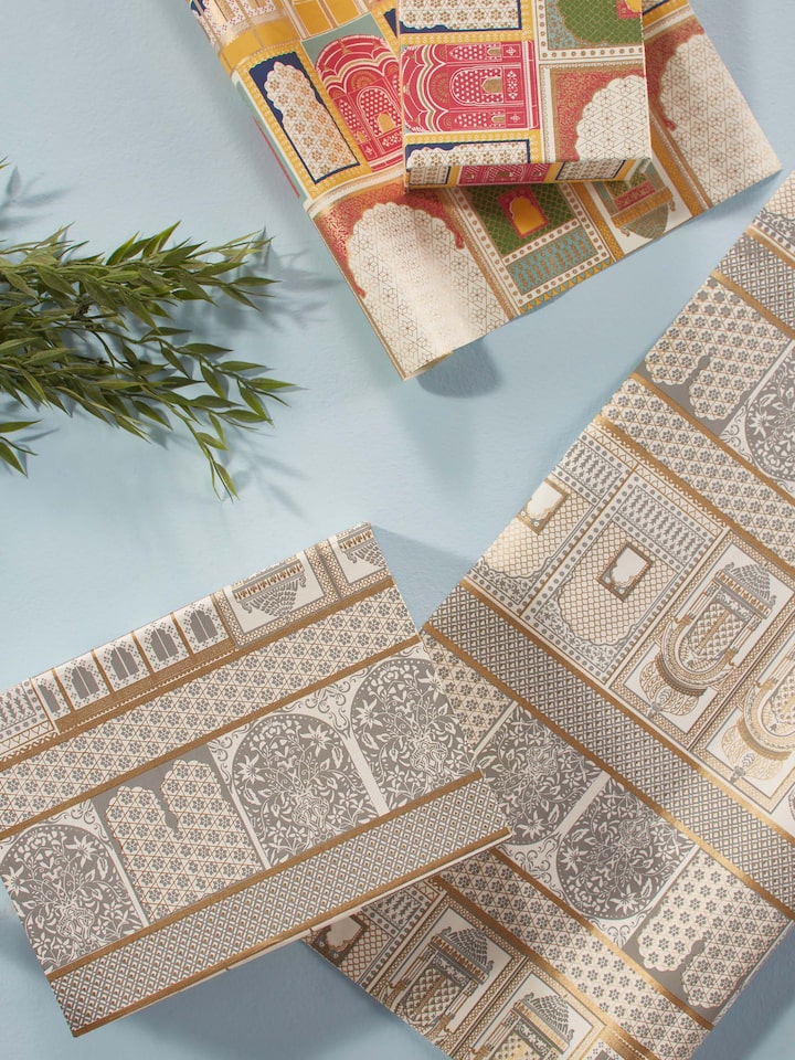 Side view of Handmade paper wrapping sheets in white color (2 pcs)