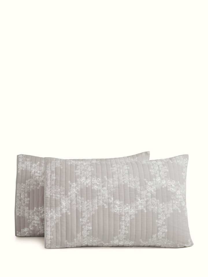 Shivranjini grey trellis cotton Sanganeri block printed double bedspread set (3 pcs) with view of the set.