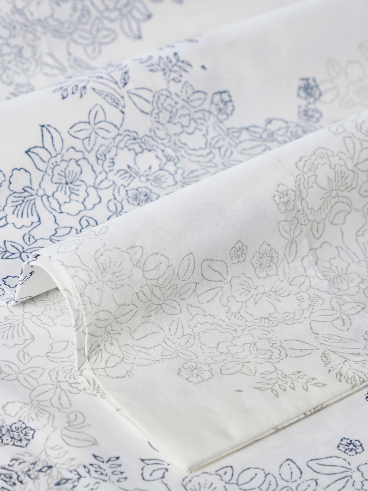 Close-up of Shivranjini grey trellis cotton Sanganeri block printed king bedsheet set (3 pcs) showing the intricate block print details