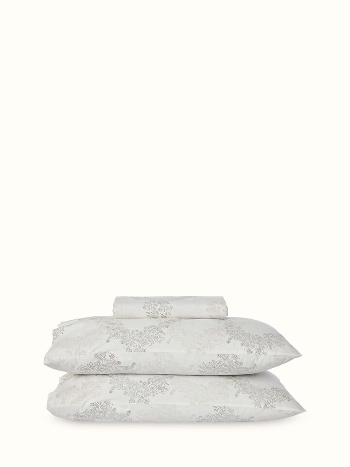 Full view of Shivranjini beige trellis cotton Sanganeri block printed king bedsheet set, showcasing design