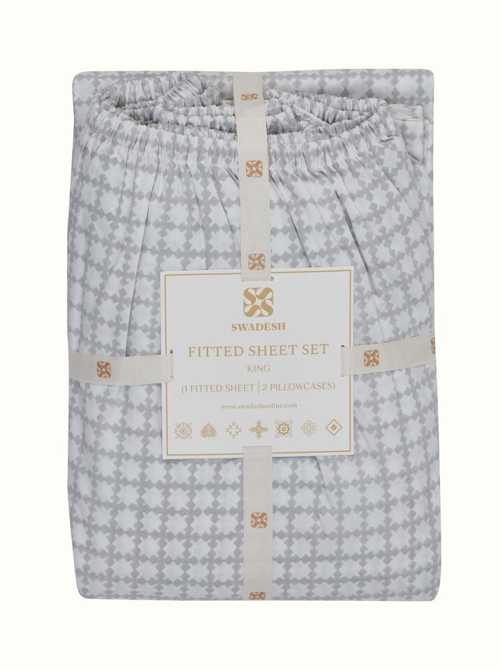 Full view of the Pratidin grey grid cotton Sanganeri block printed king fitted bedsheet set, including all three pieces