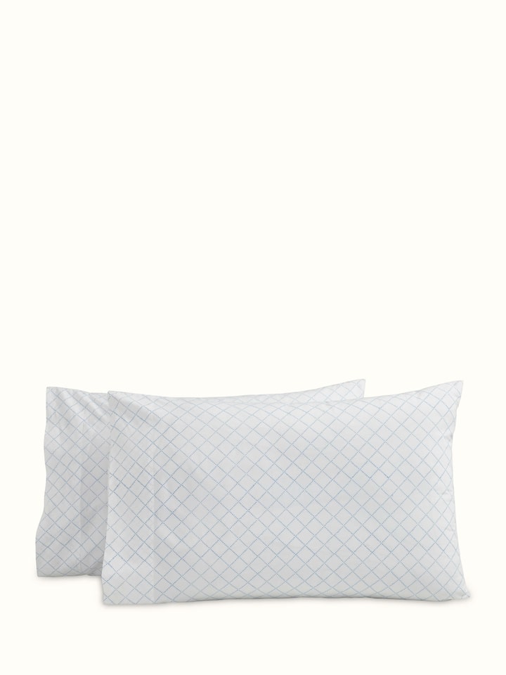 Pratidin Light Blue Diamond Cotton Sanganeri Block Printed Queen Fitted Bedsheet Set showcasing its intricate diamond patterns.