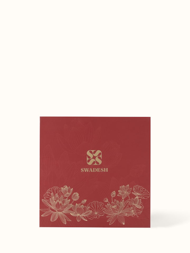 Back view of Vanilla Brass Candle showcasing branding and product details
