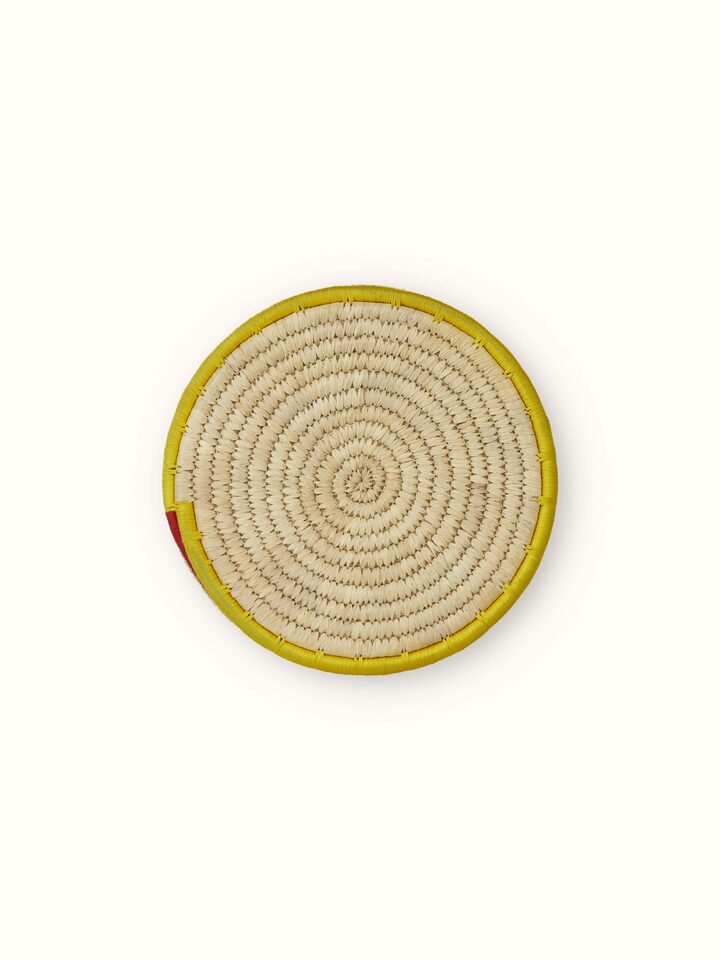 3D view of Natural kanshi fibre laundry basket with handle