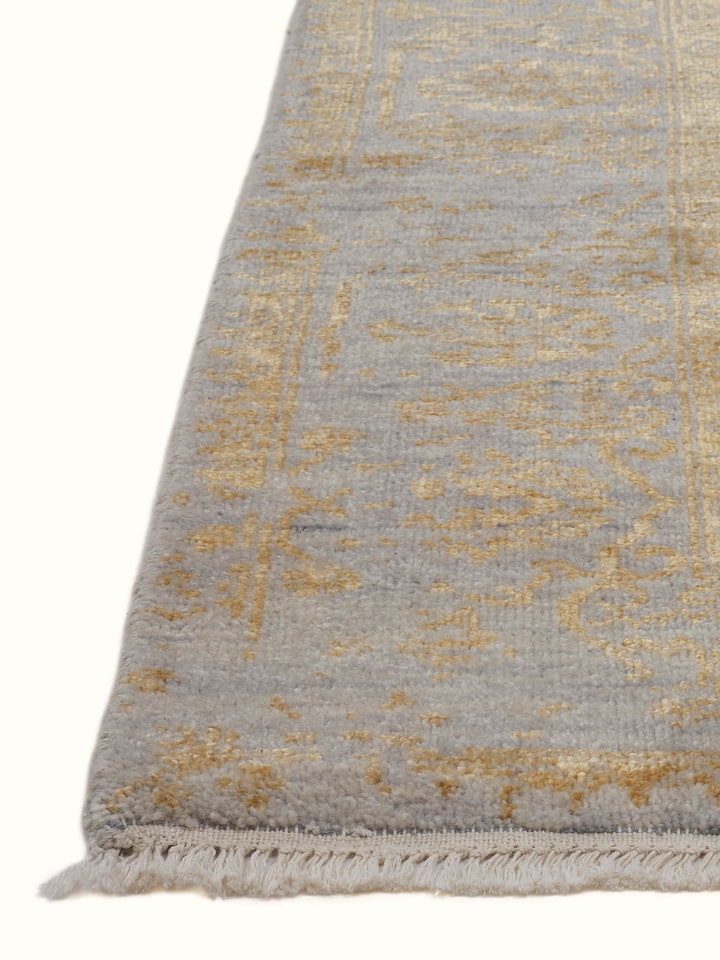 Distressed Transitional Grey Gold Agra Wool & Viscose Hand-Knotted Rug