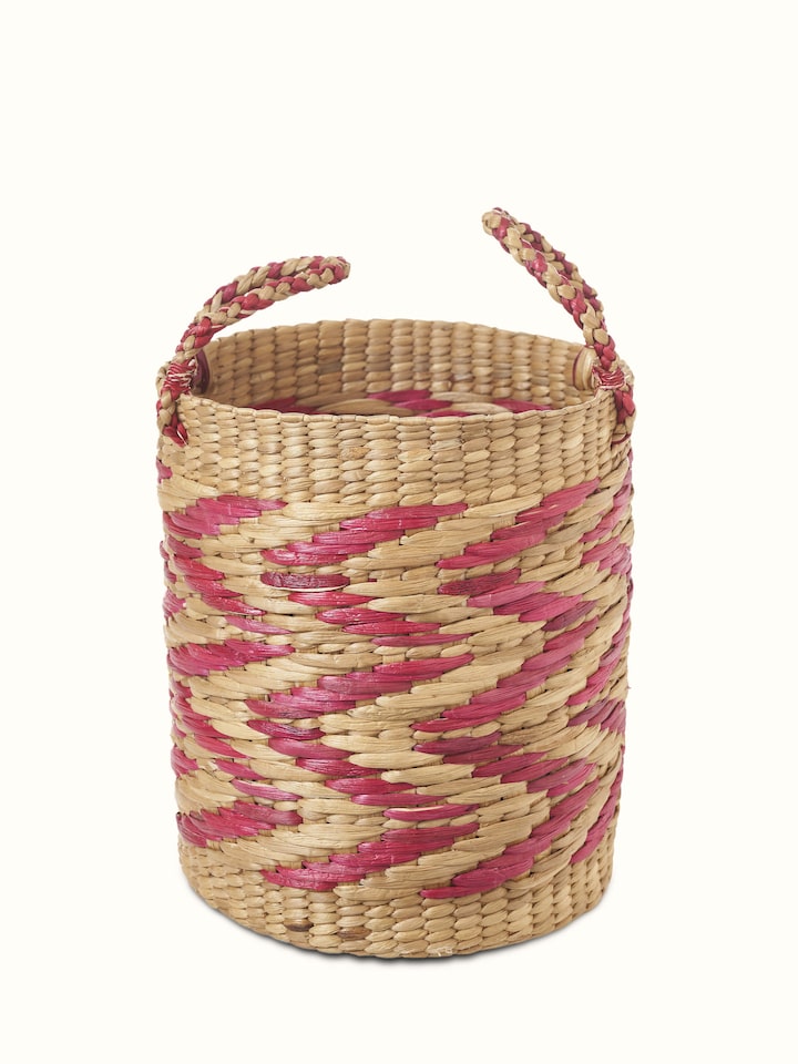 Detailed view of natural water hyacinth fibre waste bin multicolor showing texture and color variation