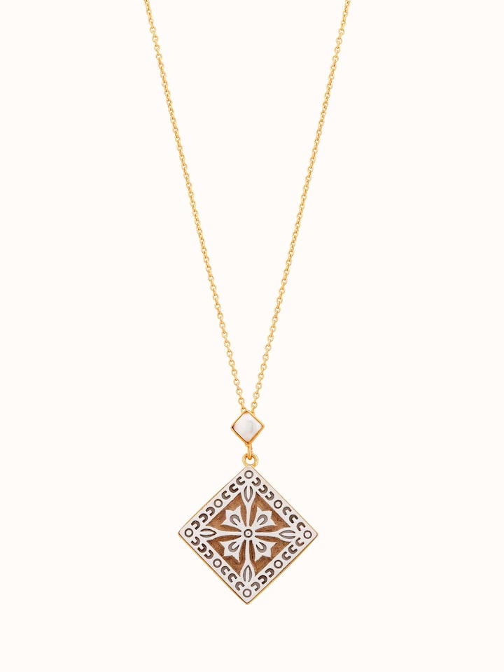 Front view of Teakwood Pendant & Chain displaying the unique teakwood design and elegant chain arrangement