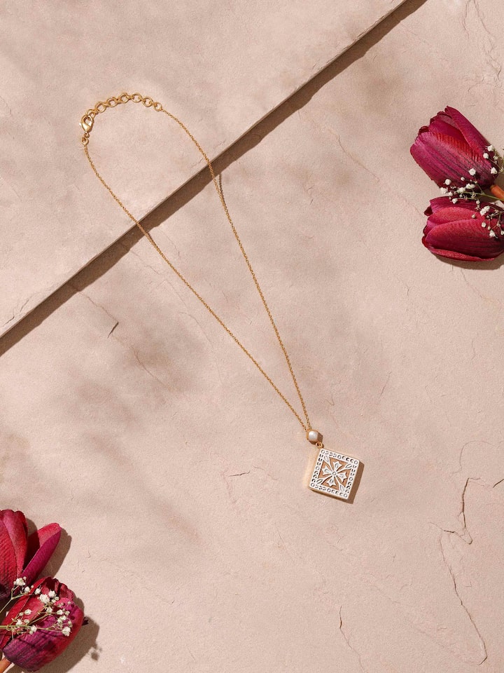 Side view of Teakwood Pendant & Chain focusing on the detailed woodwork and pendant’s sleek design