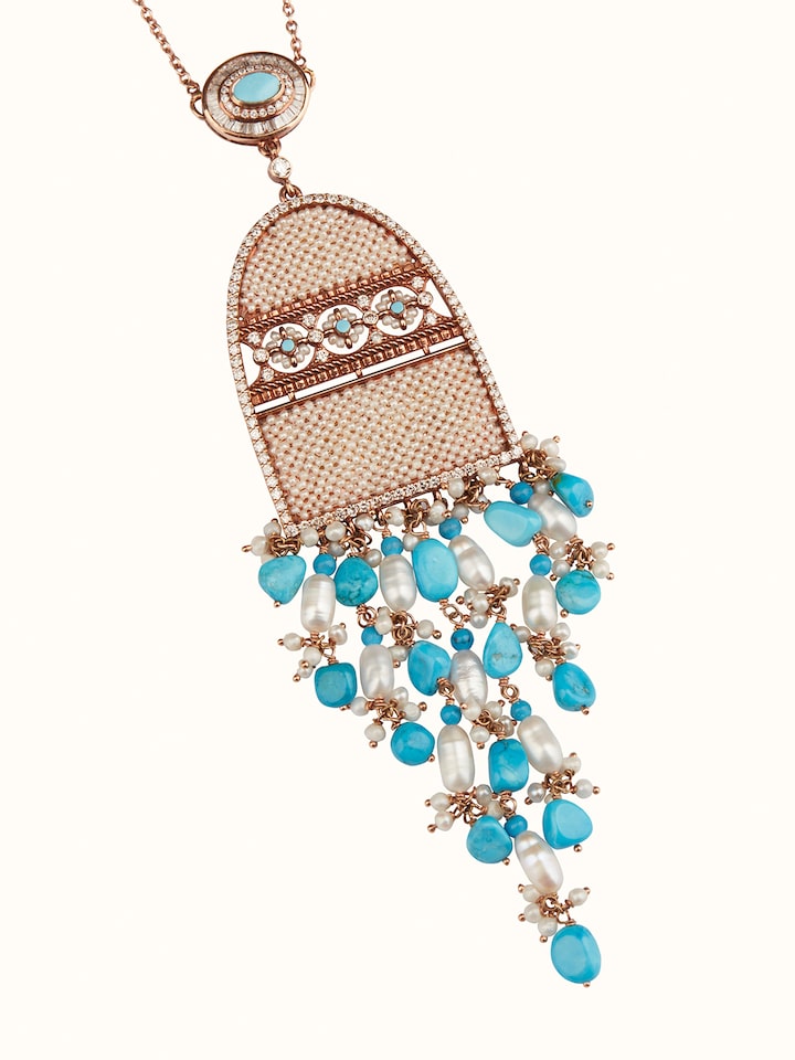 Pearl Pirohi 18 Karat Gold Pendant & Chain