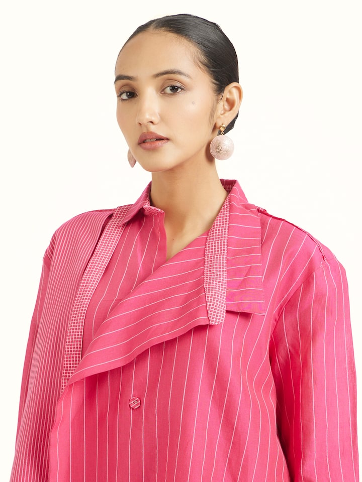 Angled view of Pink Bengal Handloom 3 Pc Set revealing the depth of its color and intricate pattern