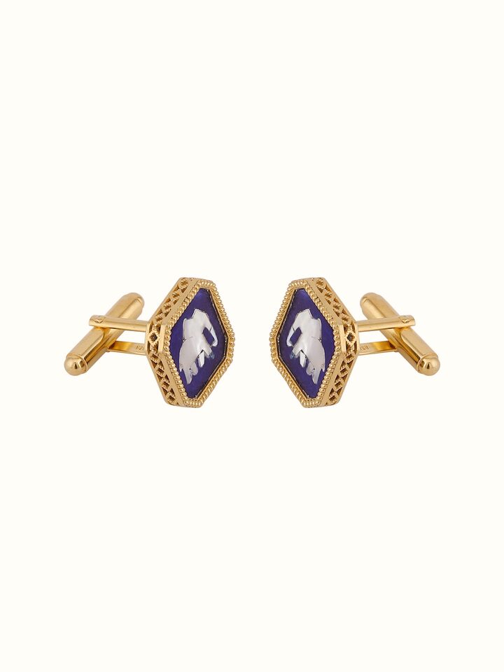 Side view of Parchinkari silver cufflinks